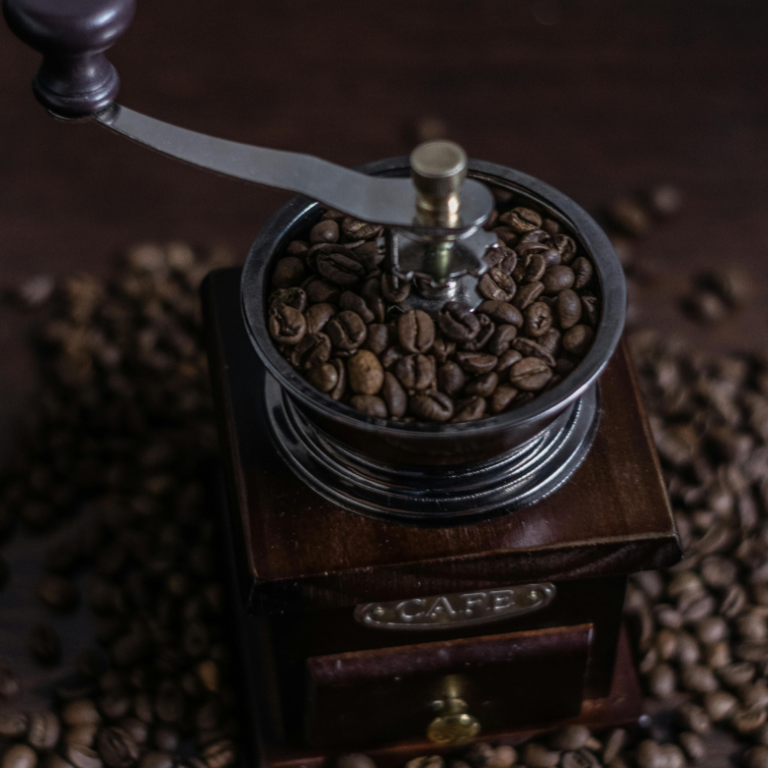 Moulin a cafe ancien